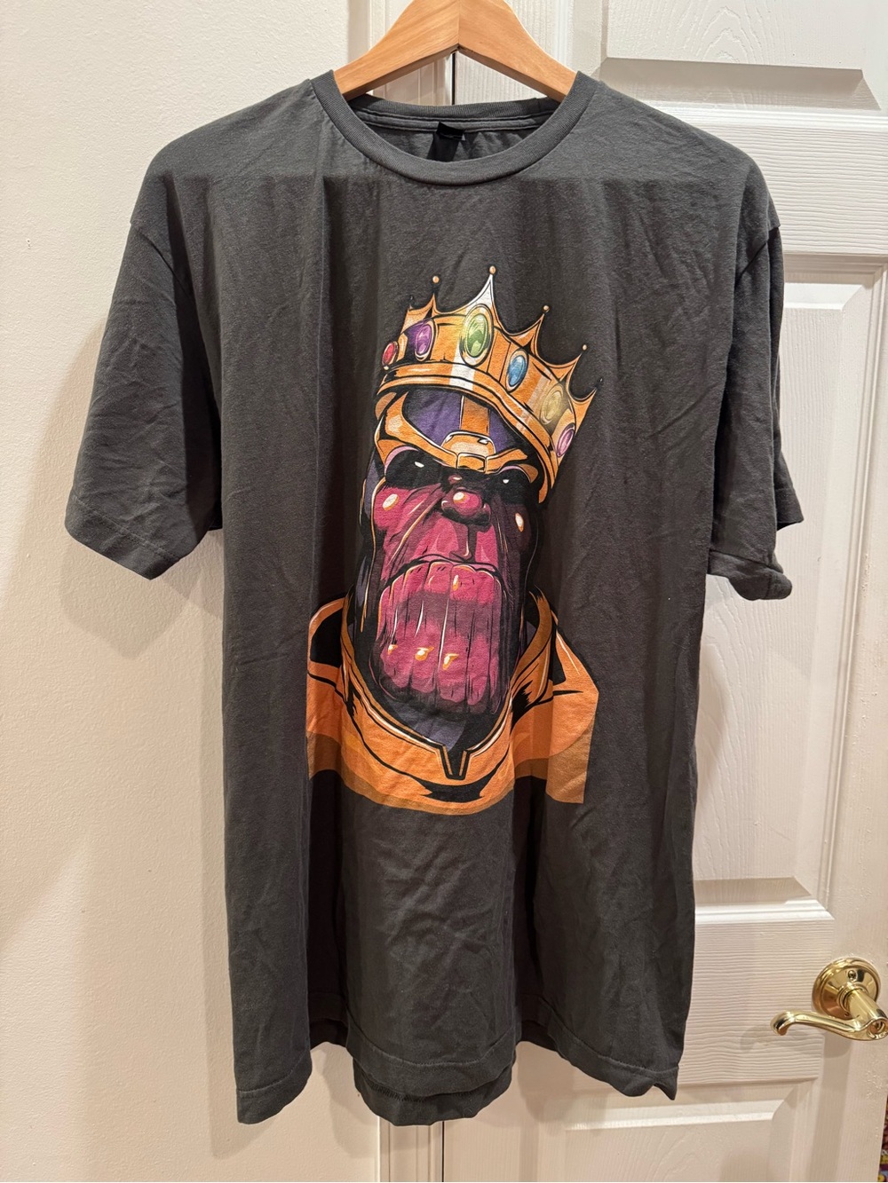 Marvel The Avengers Infinity War T Shirt Thanos Gauntlet Size XL